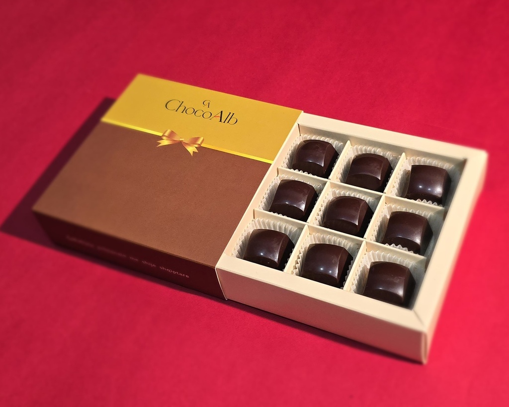 Kutia Klasike - Festa Tirana